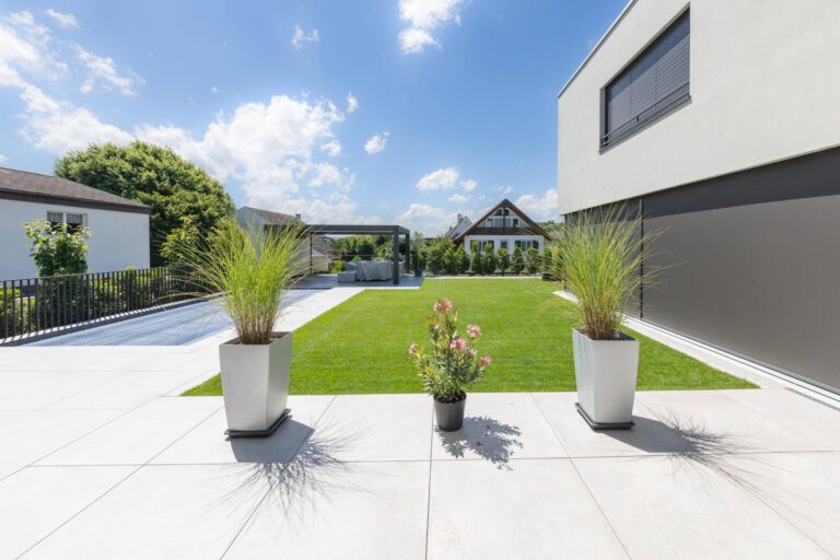 Moderne Terrassenbeläge